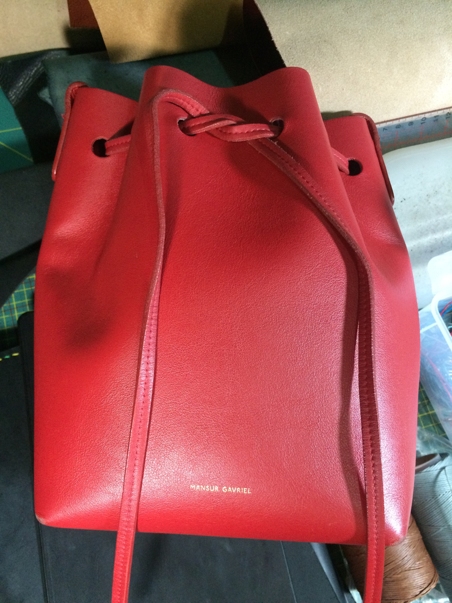 A Review Of Mansur Gavriel Lilium Leather Handbag