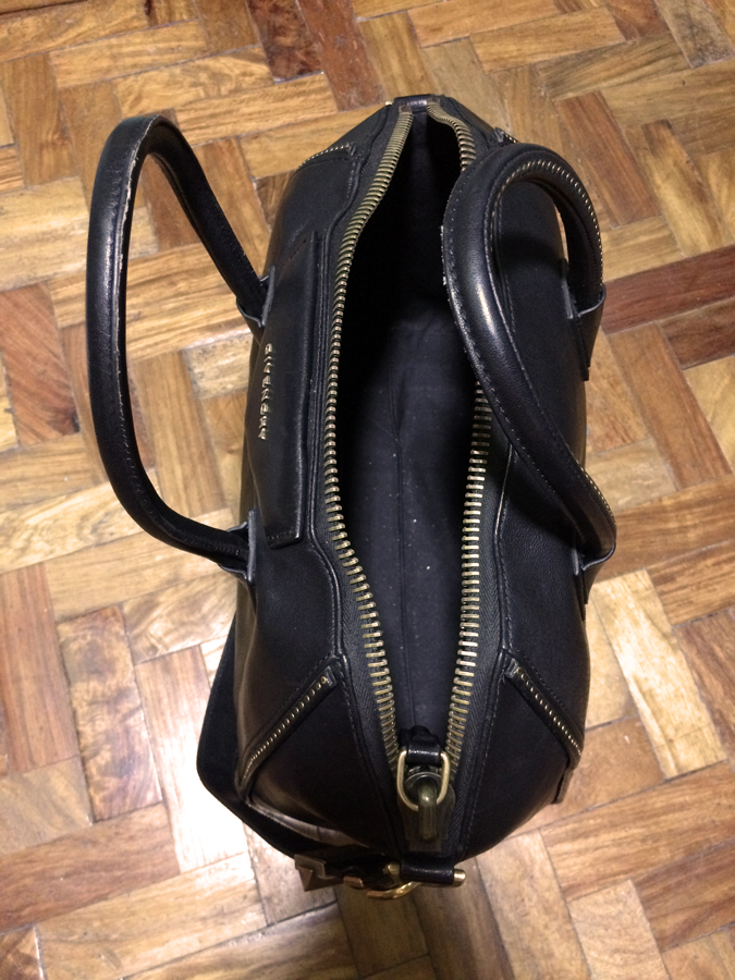 My Honest Review of the Givenchy Antigona Bag - Mia Mia Mine