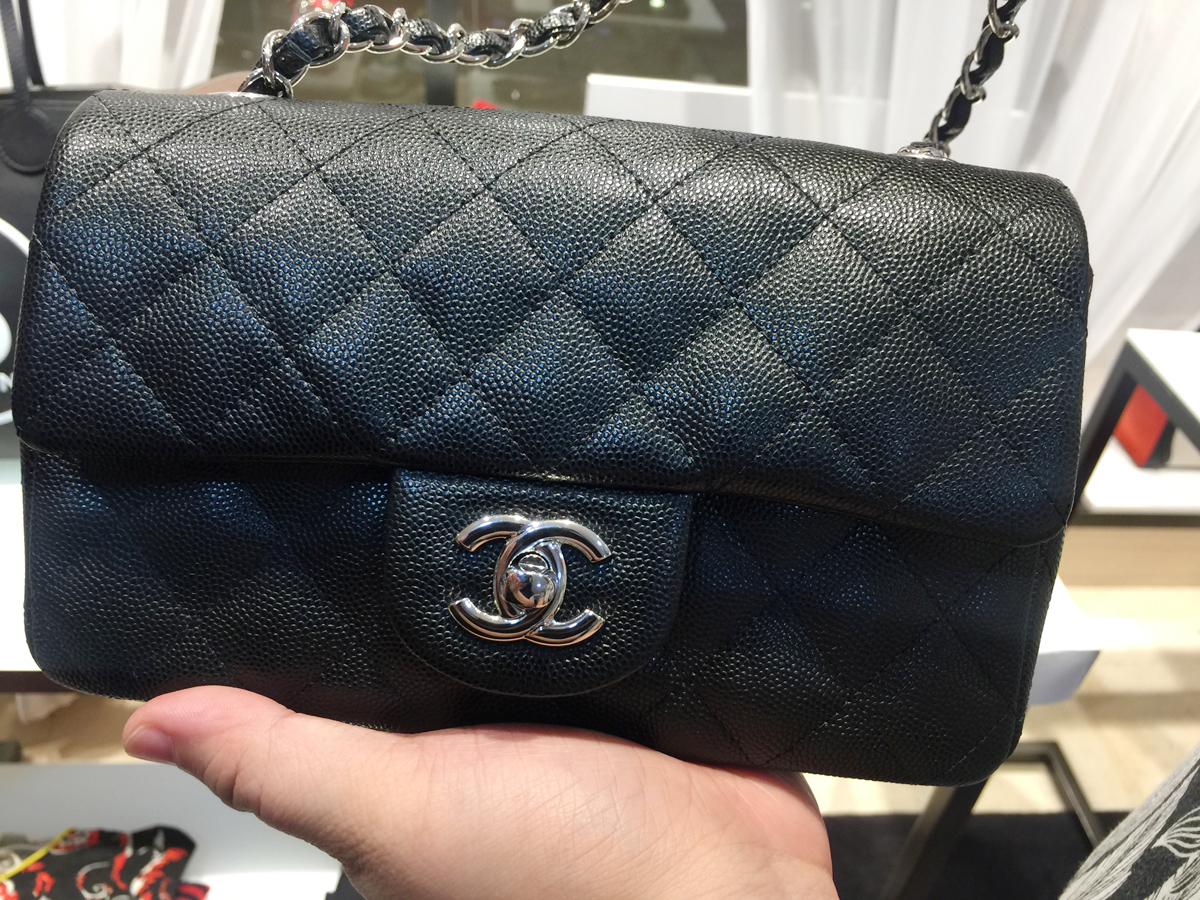 chanel flap bag with top handle caviar leather