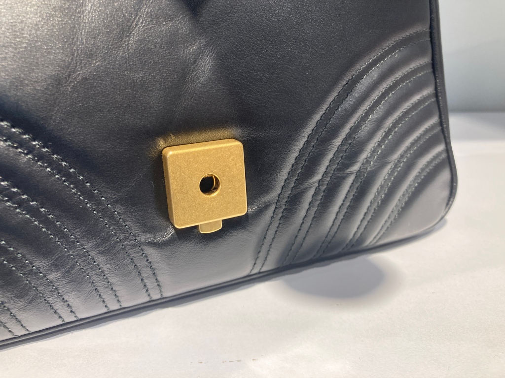 Comparison between LV croisette and Gucci Marmont top handle